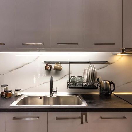 Luxury Suite 10' From The Center Athen Eksteriør bilde