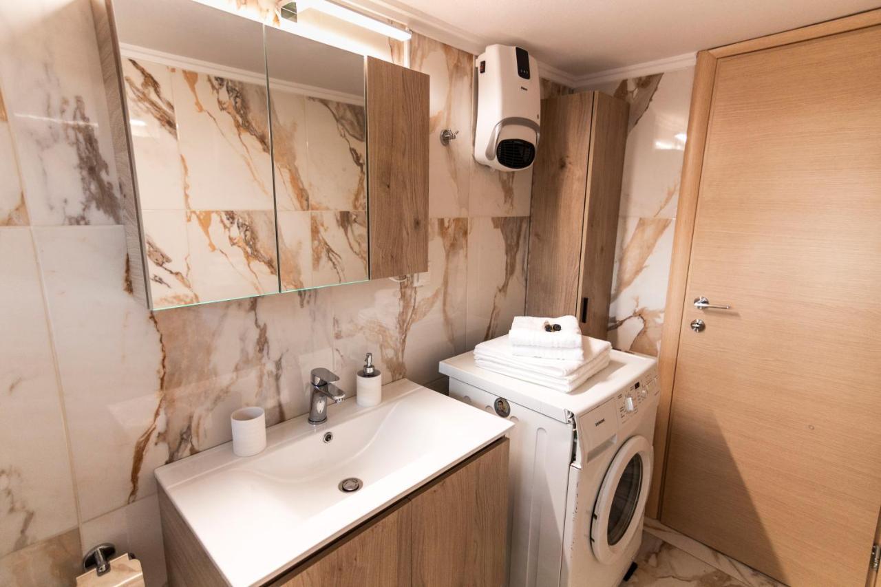 Luxury Suite 10' From The Center Athen Eksteriør bilde
